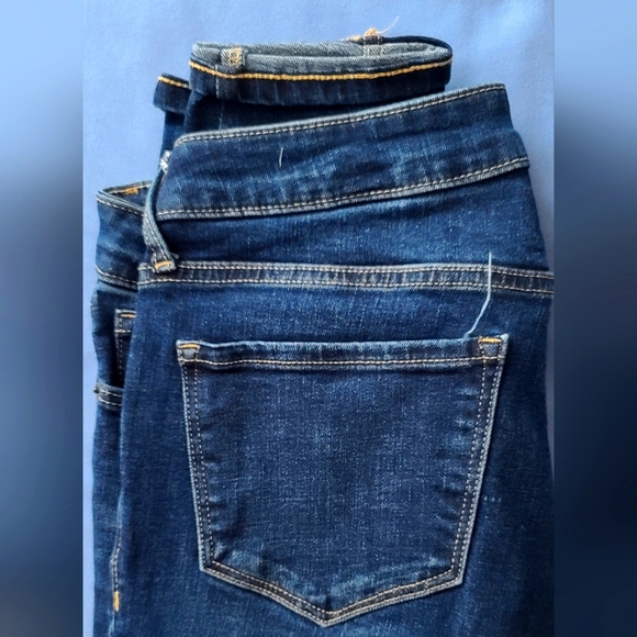 Old Navy Dark Wash Rockstar Super Skinny Jeans - Picture 5 of 5